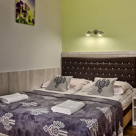 Harnikowka Apartment *
